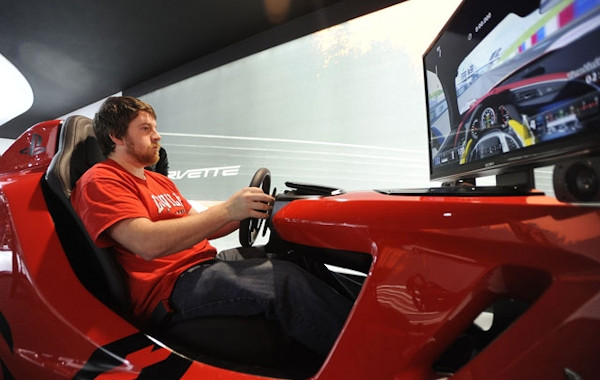 Simulator At DetroitAutoShow